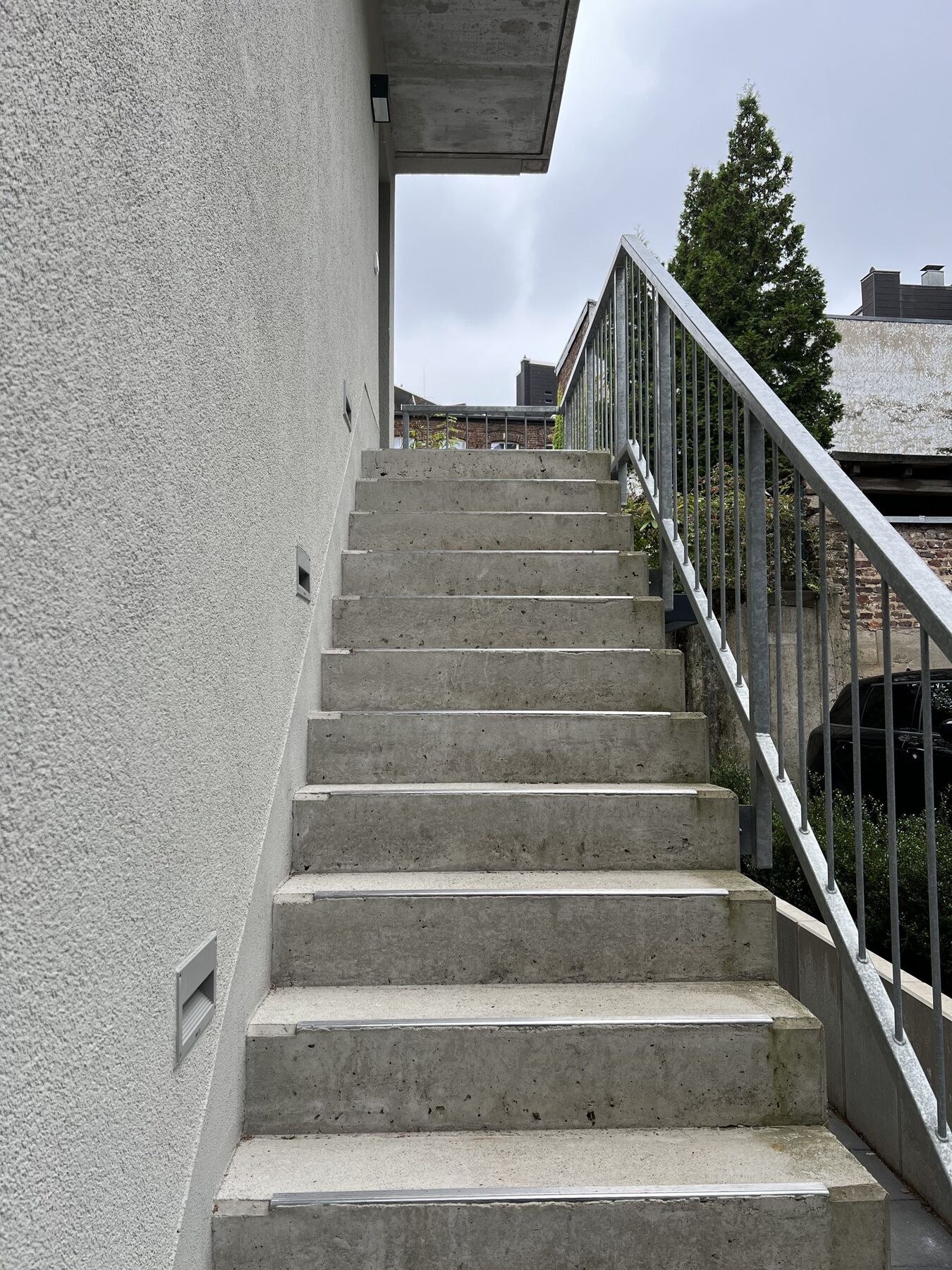 Zweiter Fluchtweg als Außentreppe
